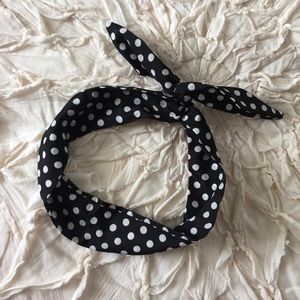 Polka dot wire headband